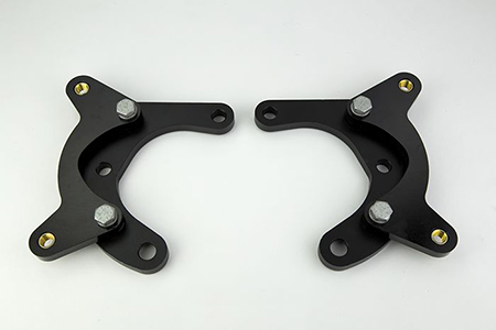 Wilwood Bracket Kit, Front - Lug Mount