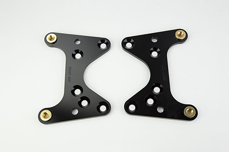 Wilwood Bracket Kit, Front - Lug Mount