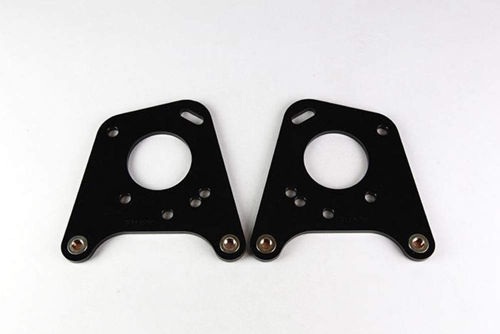 Wilwood Bracket Kit, Front - Lug Mount